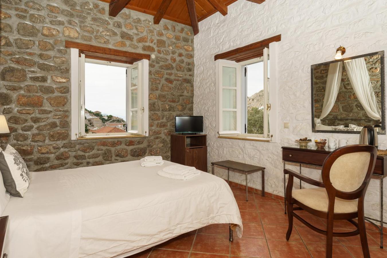 Nereids Guesthouse Ídra Kültér fotó