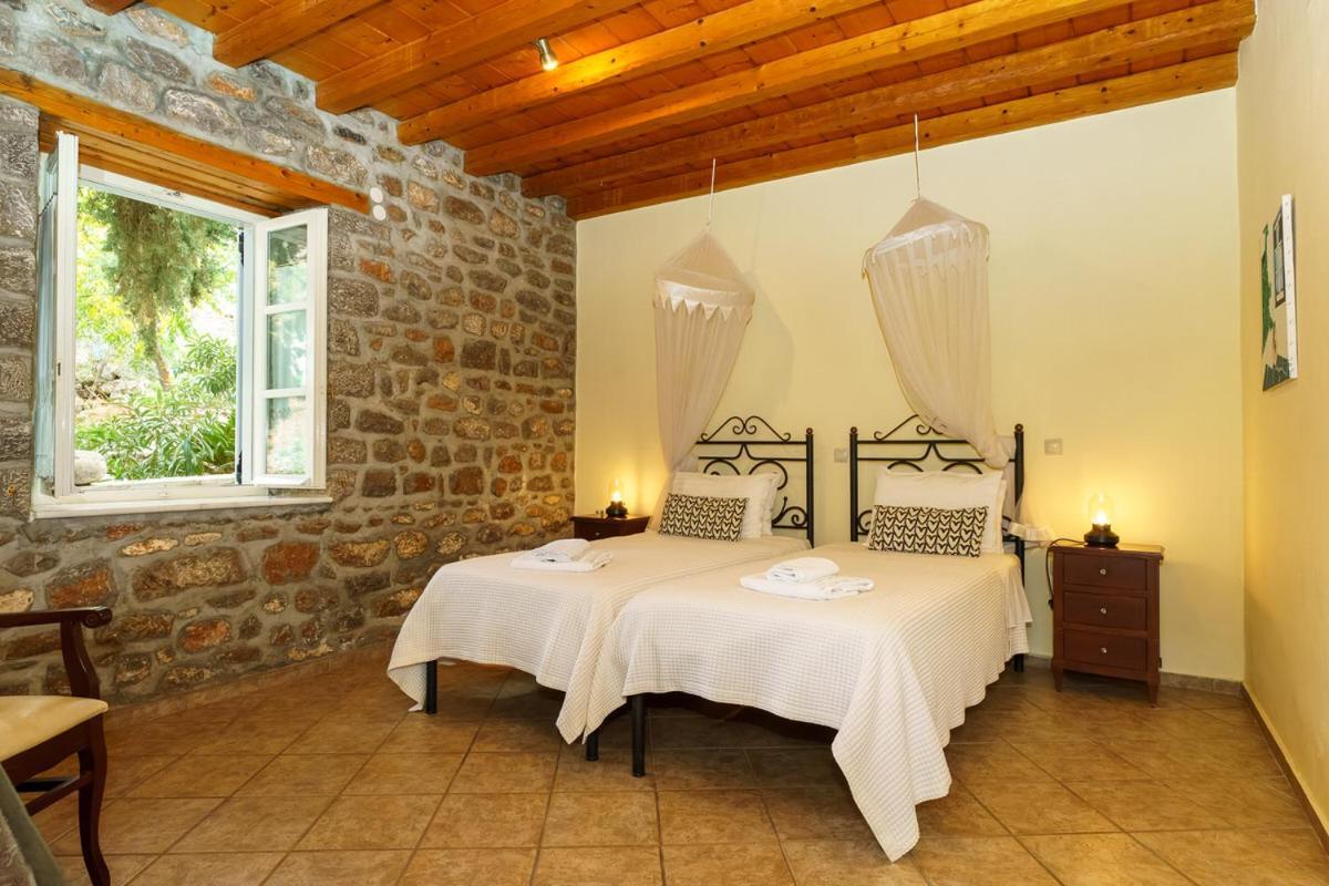 Nereids Guesthouse Ídra Kültér fotó